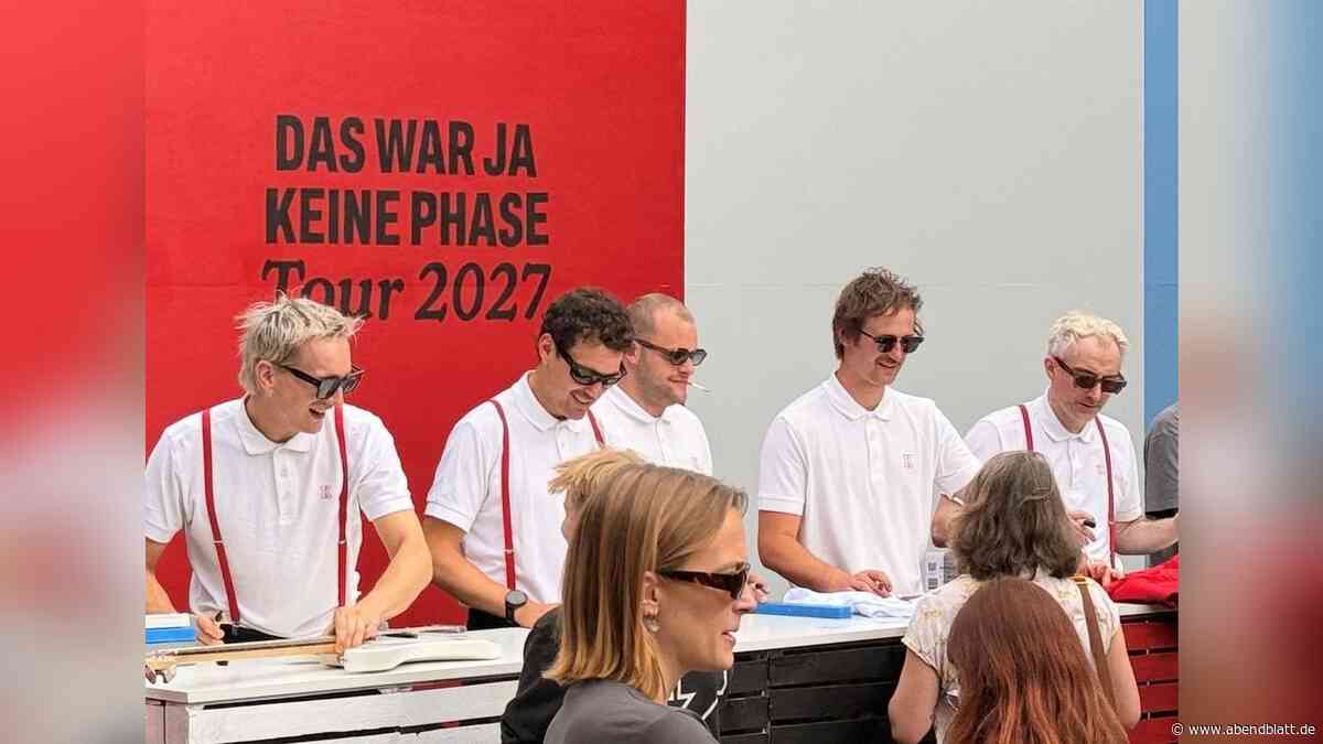 Kraftklub überrascht Hamburger Fans: Anwohner im Karoviertel verwirrt