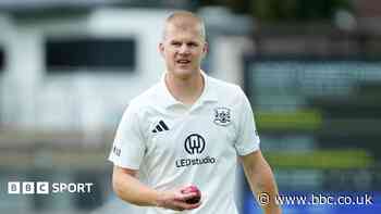 Seamer Charlesworth to retire because of injury