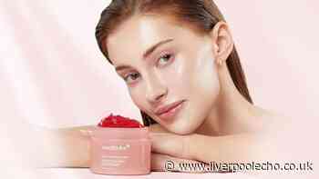 Beauty fans nab 40% off Medicube Korean collagen skincare kit