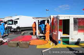 FW Paderborn: Gefahrstoffaustritt bei Verladetätigkeiten - 16 Betroffene