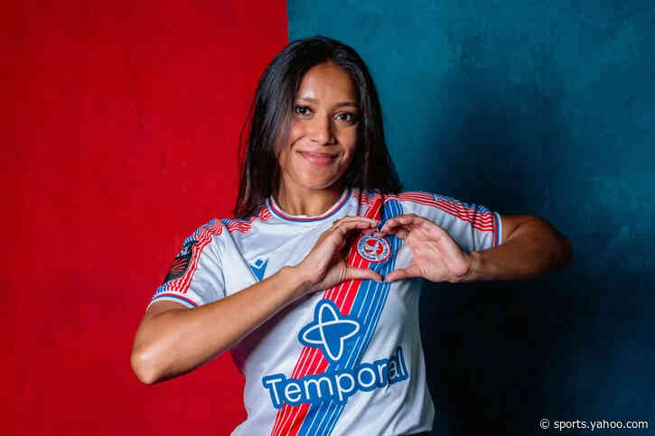 Crystal Palace sign Puerto Rico international Cosme