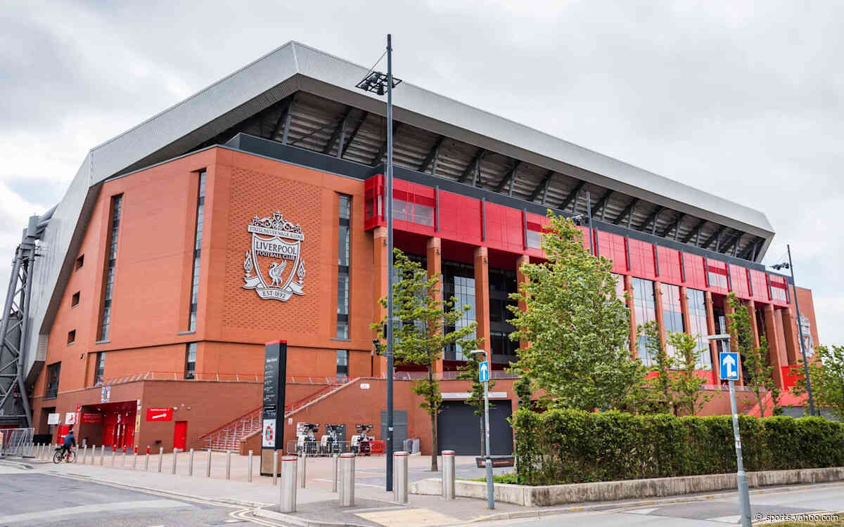 Paul Scholes gives damning verdict on Anfield’s atmosphere