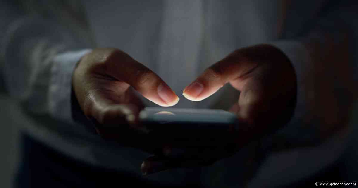 Slachtoffer van chantage met naaktbeelden herkent Arnhemmer op strafzitting aan zijn stem