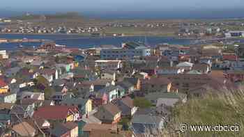Mark Carney to meet with Emmanuel Macron in Saint-Pierre-et-Miquelon