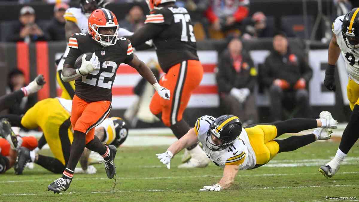 Browns place RB Sampson on IR with knee injury