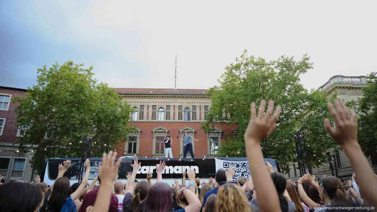 „Die Leute sind super liebevoll“ – die schönsten Fotos vom Zartmann-Fantreffen