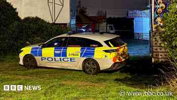 Investigation after three injured at fairground