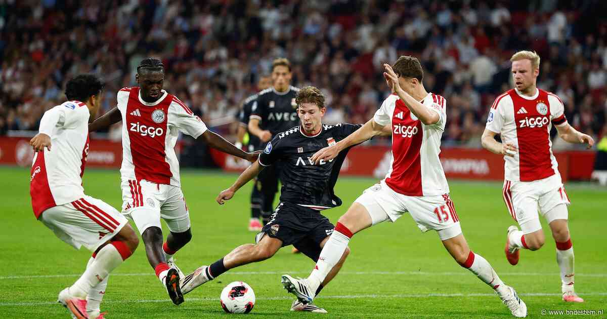 Willem II houdt bijna een helft dapper stand, maar verliest daarna ruim bij Ajax