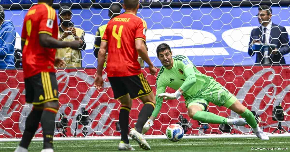 Mark van Bommel maakt maar beter de juiste keuze: "Dat is simpelweg onaanvaardbaar"