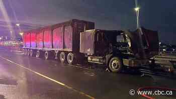 Fire closes Blue Water Bridge Tuesday morning, OPP say