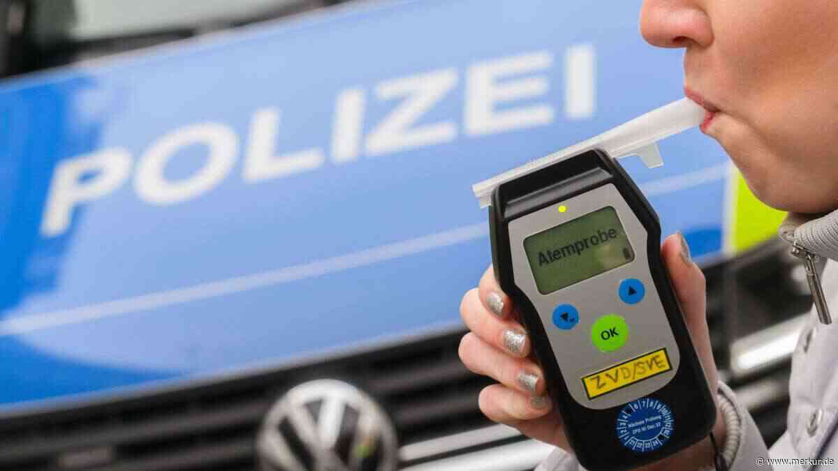 Betrunkener Lkw-Fahrer fällt aus seiner Kabine – Sattelzug fährt zwei Kilometer allein über die Autobahn