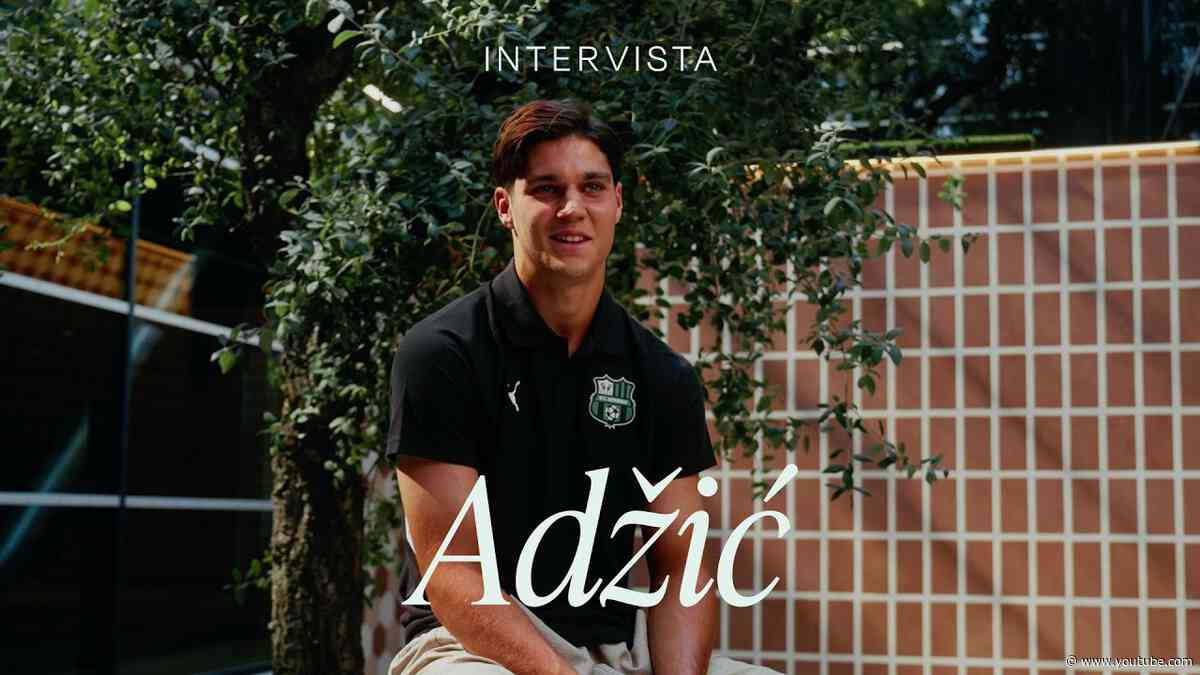 Vasilije Adžić si presenta