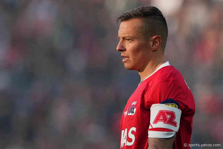 ‘These are true fans , fans who will always be there. In good times and bad.’: Jordy Clasie praises Sunderland fans ahead of Europa League clash