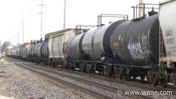 New Haven mayor takes blocked railroad crossings fight to Washington