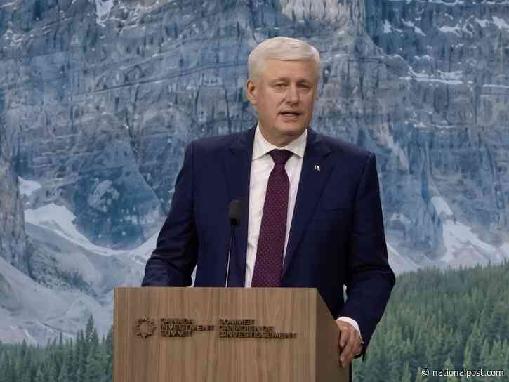 Harper says Canada could have become an energy superpower over a decade ago, blames Trudeau's policy choices