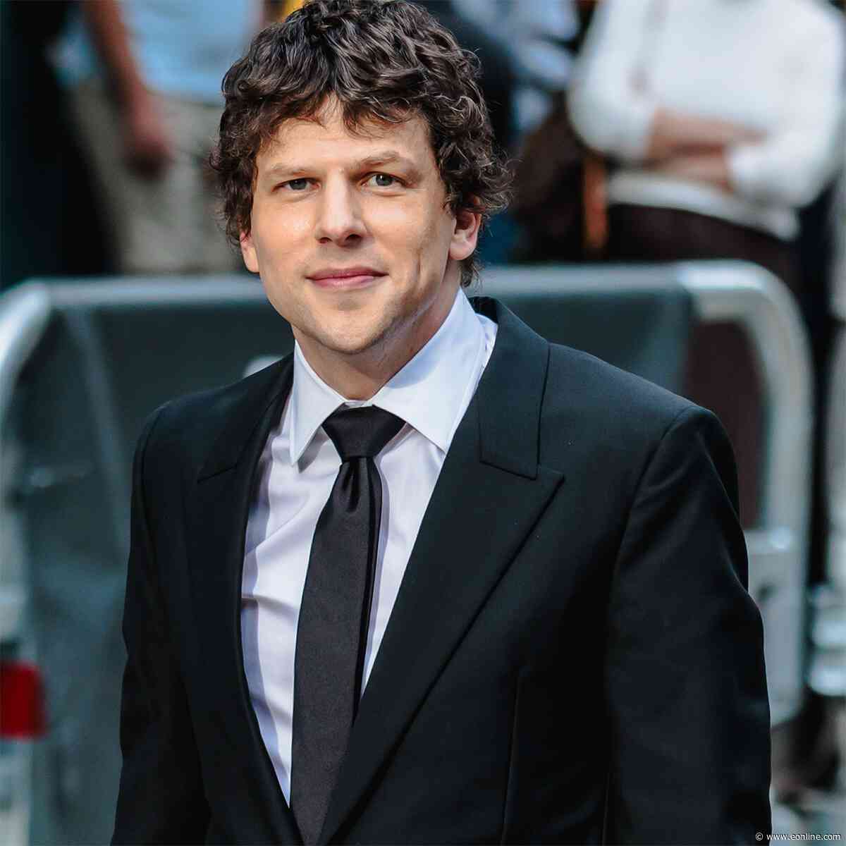 Jesse Eisenberg Admits Oscars Buzz for The Debut Causes “Pure Terror”