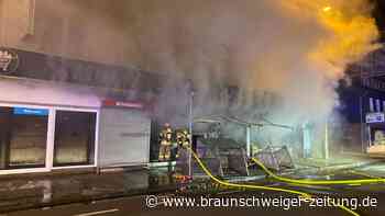Großbrand in Gifhorn: Gebäude in der Braunschweiger Straße in Flammen