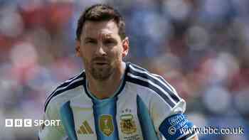 Messi in Argentina squad for farewell friendly