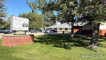 Ste. Rose du Lac doctor sounds alarm over staffing shortages