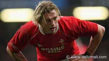 'I'm f****** angry... we're stuck on a hamster wheel and people are killing themselves': Former Wales star ALIX POPHAM bares his soul as rugby's civil war over brain injuries drags on - and insists he is not trying to 'ruin' the sport