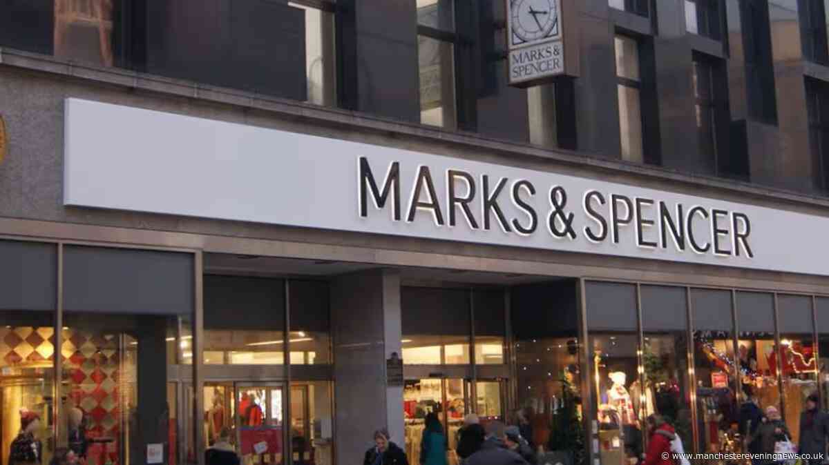 Marks and Spencer shoppers snapping up 'no plug' £25 lamp for 'beautiful' autumn glow
