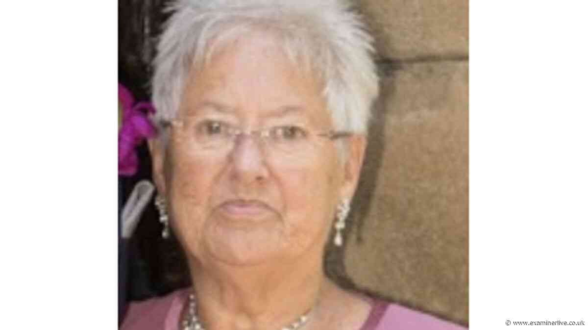Midweek death notices and funeral announcements from Huddersfield Examiner
