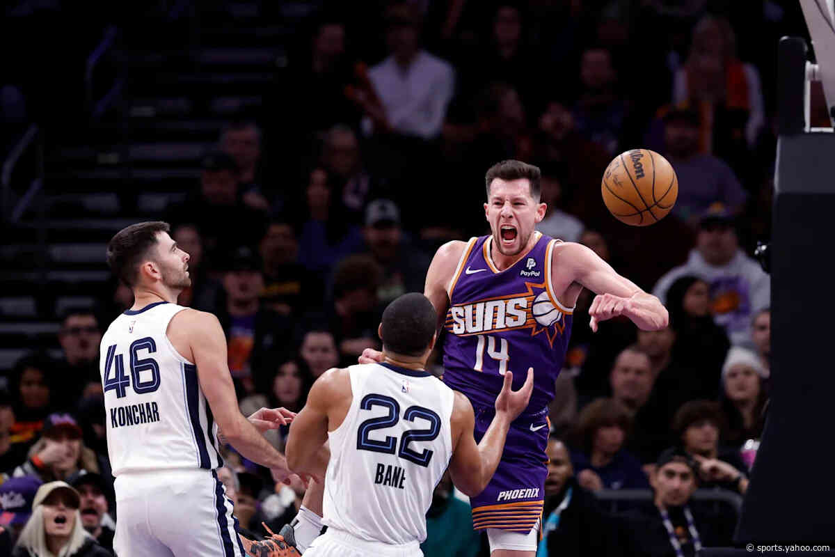 Knicks sign John Konchar and Drew Eubanks to training camp deals