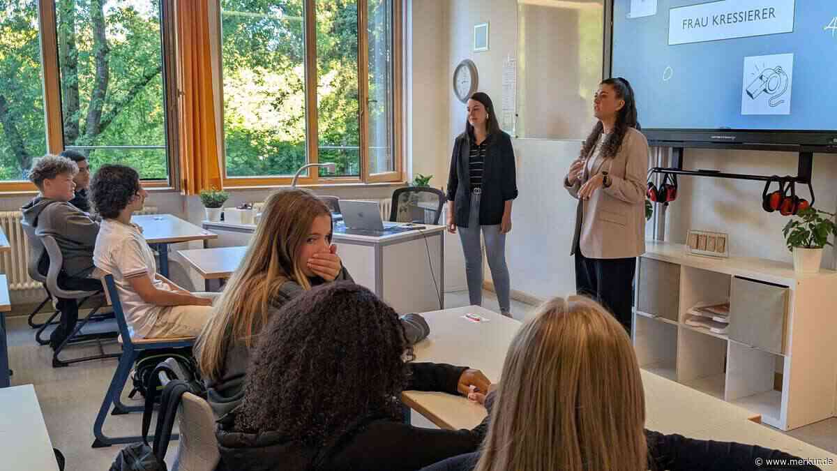 Mittelschule Altenerding: Lehramtsanwärterin erlebt ersten Schultag