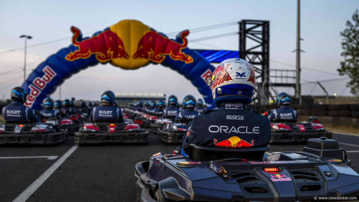 Max tegen 100: Verstappen op Silverstone in actie tijdens ’grootste kartrace ter wereld’