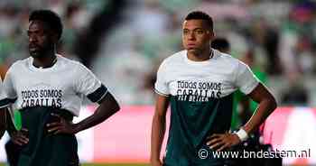 Vinícius Júnior en Kylian Mbappé dragen shirts met steun voor Ceuta met tegenzin