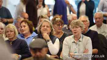 Piddington village in Oxfordshire votes to leave UK over asylum seeker plans