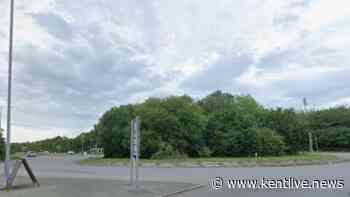 Man in his 30s dies in serious crash in Deal