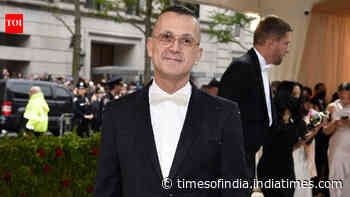 US fashion council CEO Steven Kolb takes leave after grabbing animal rights protesters