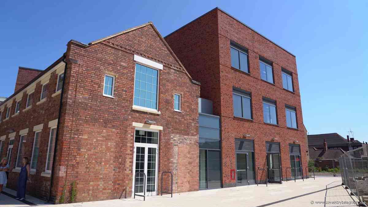 Huge council update over wrangle at new Nuneaton town centre college