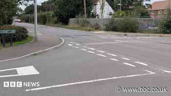Parents want crossing after children hurt in crash