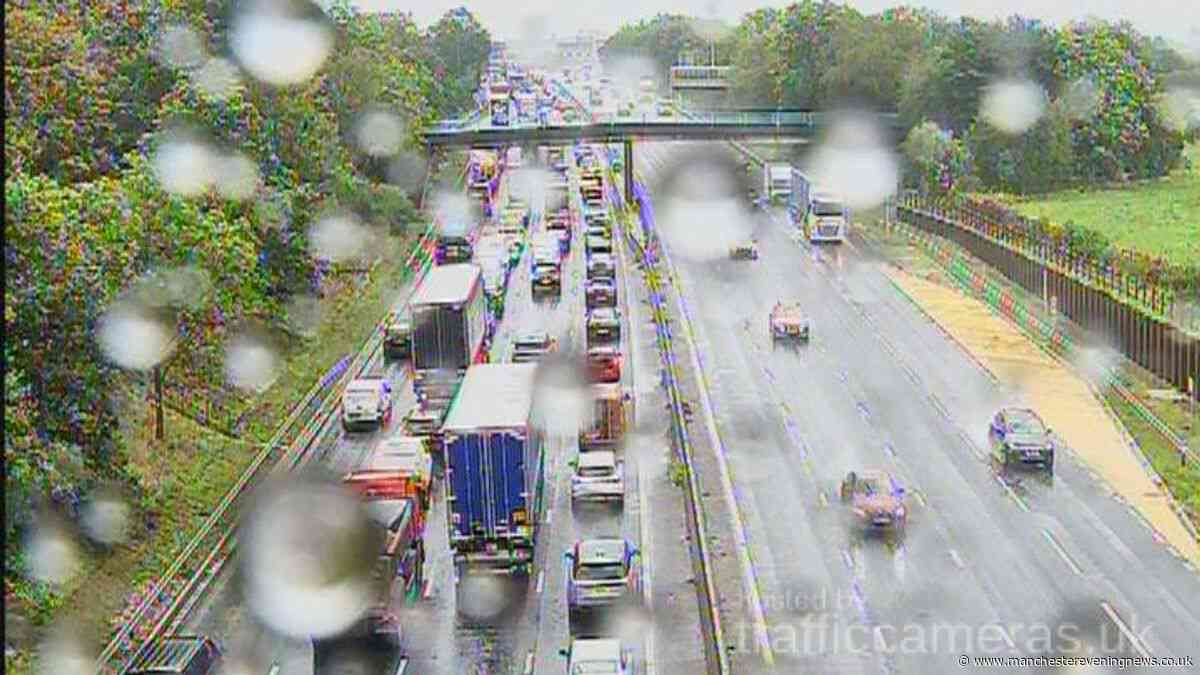 M56 LIVE as all traffic stopped on motorway near Manchester Airport with queues building amid 'multi-vehicle crash'