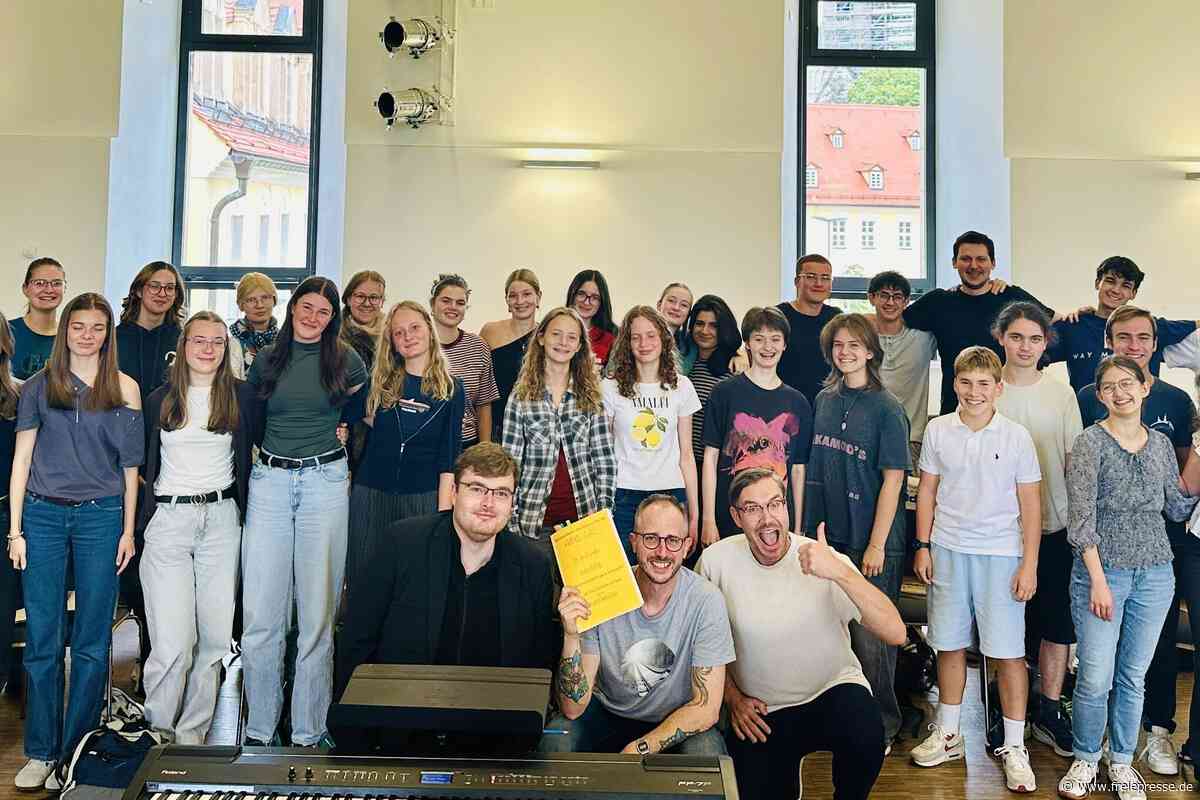 Zwickauer Jugendchor steht gemeinsam mit dem Gewandhauschor Leipzig auf der Bühne