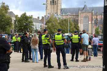 Tractoren en shovels verzamelen zich voor boerenprotest