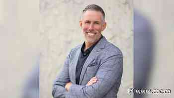 Cambridge mayoral candidate under investigation for fixing municipal pothole