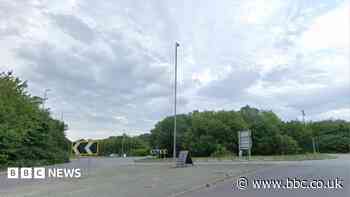 Man dies in crash as police appeal for witnesses
