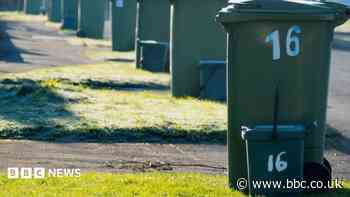 Bins to be delivered for delayed food waste scheme