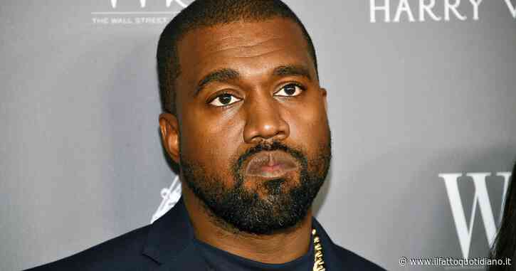 “Faccio causa a Kanye West per 23 milioni di dollari. Mi ha discriminato per i miei capelli rasta”: l’accusa di un ex dipendente