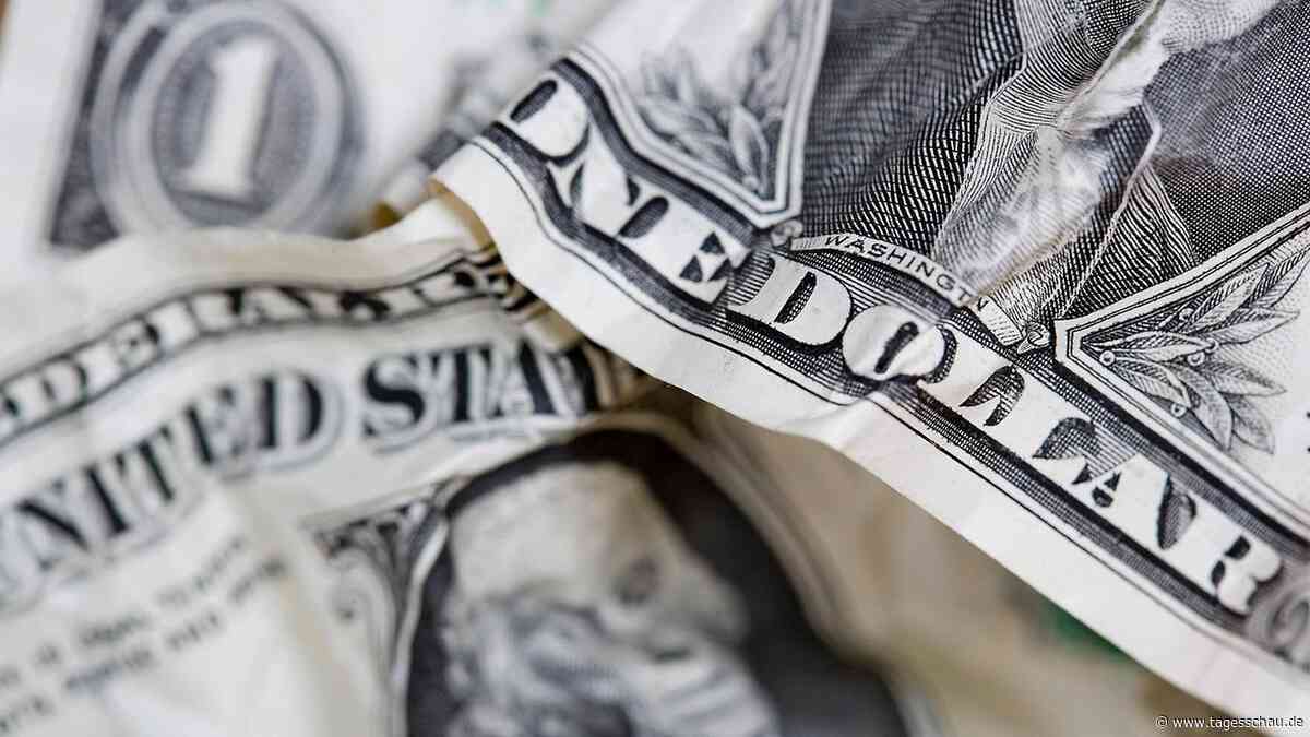 Warum der Dollar trotz höherer US-Zinsen schwach bleibt