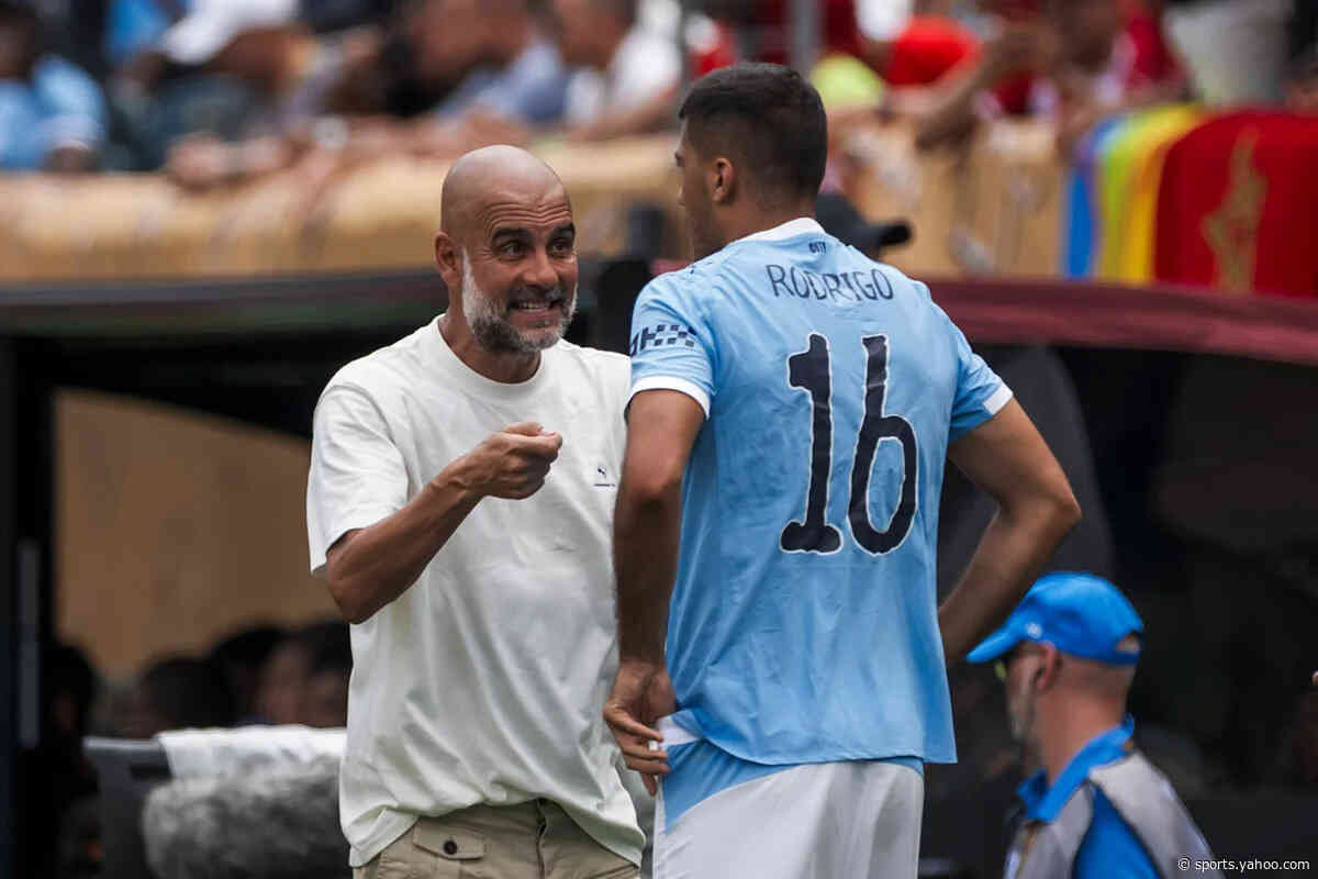 Former Manchester City star praises rival boss around Spain move