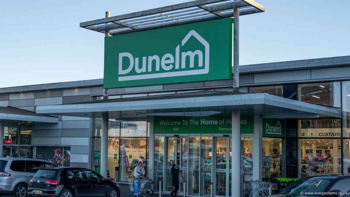 Dunelm's 'beautiful' runner reduced to half price looks 'fabulous in the hall'