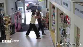 Shopkeepers fight back against 'trolley gangs'