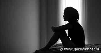 Gevangenisstraf voor man (21) die vriendin van hem verkracht in haar slaap: ‘Grof misbruik’