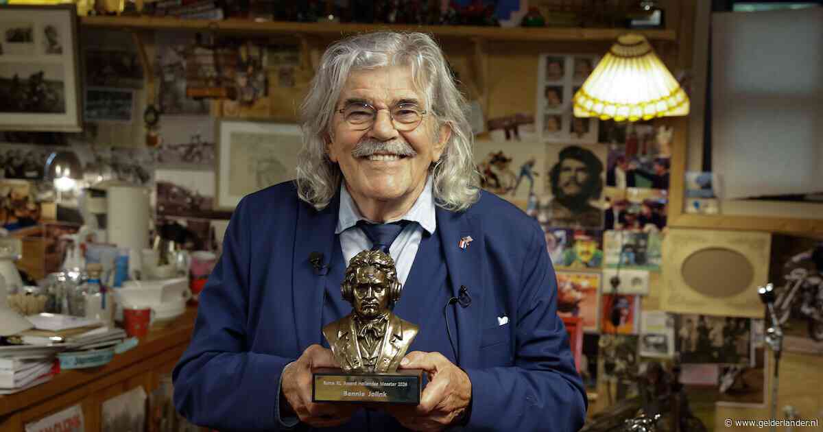 Bijzondere eer voor Bennie Jolink (80): de boerenrocker uit Hummelo komt in een illuster rijtje te staan
