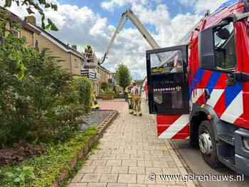 Bedrading in badkamerlamp smeult, brandweer voorkomt grotere brand