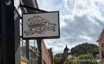 Wyoming Country Star Ian Munsick Opens Cowboy Bar In Historic Deadwood